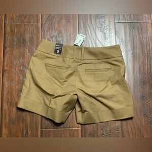 🆕 The Limited Stylish Tan Shorts